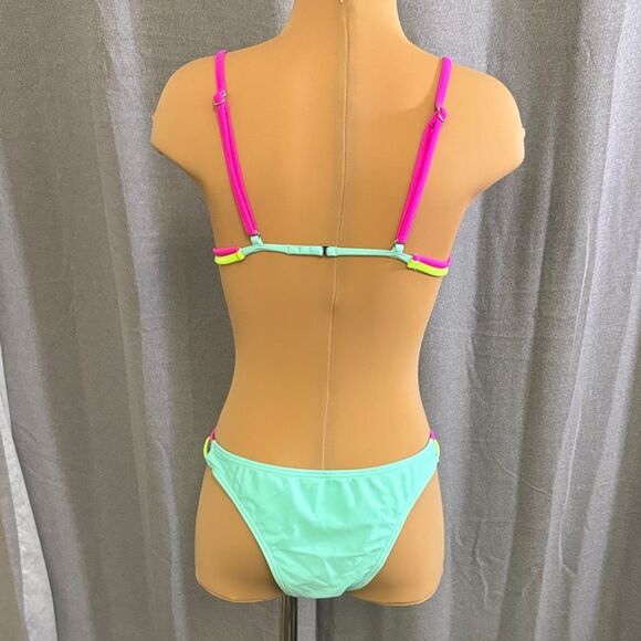 CUPSHE Aqua and Pink Bikini Set - Picture 8 of 14